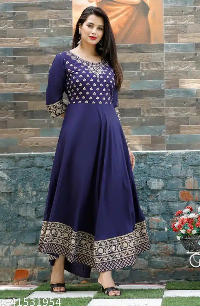 WOMEN'S FASHION